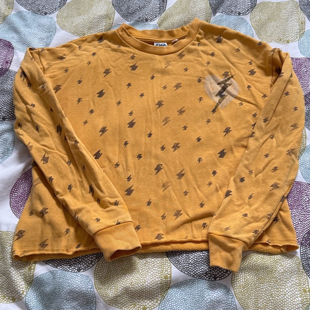 Junk Food Sweatshirt Lightning Bolt Yellow Crewneck Extra Small